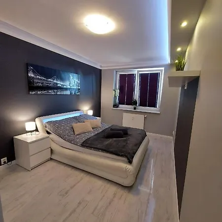 Wenedow, Bezplatny Parking, Balkon, 2 , Blisko Centrum I Dworzec Pkp, Pks * Košalín
